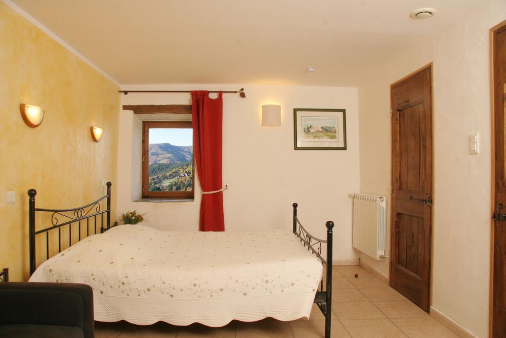 Chambres D'Hotes Lou-Rey Le Collet-de-Dèze Kültér fotó